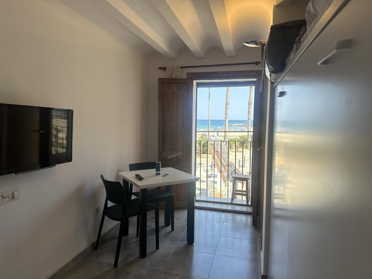 Arsenal 31 By Seaward Suites فيياخويوسا المظهر الخارجي الصورة
